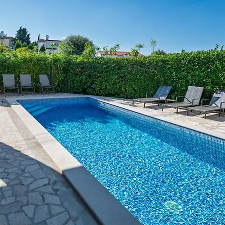 Badi By Interhome Feriehus Malinska