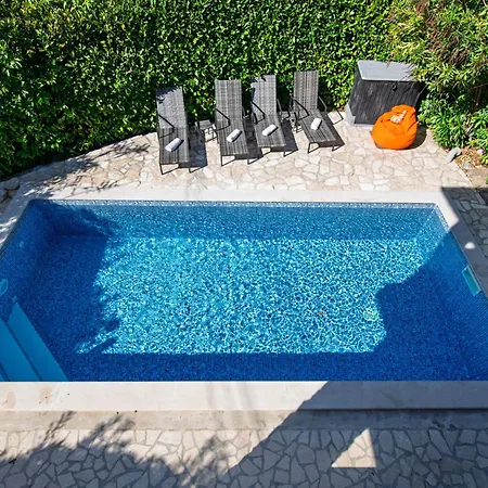 Badi By Interhome Casa vacanze Malinska