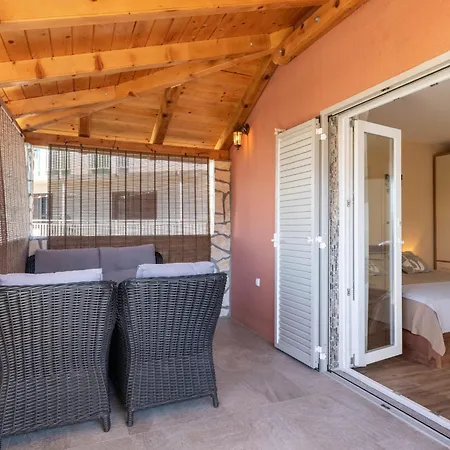 Badi By Interhome Casa vacanze Malinska