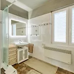 Case de vacanță Badi By Interhome Malinska